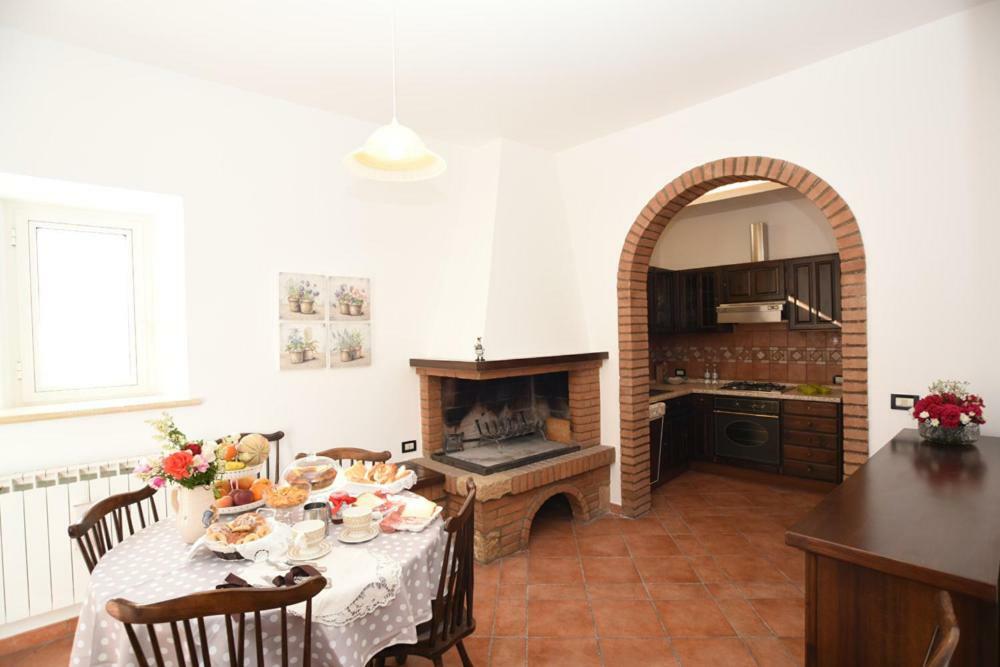 B&B Delle Erbe Calvi dell' Umbria Bagian luar foto
